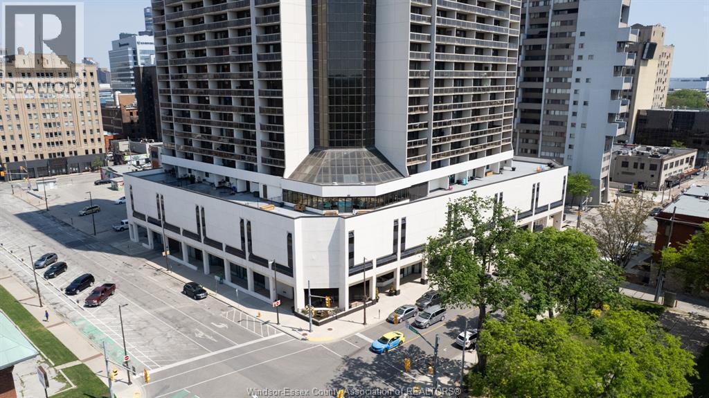 150 Park Street #1601, Windsor — photograph 3