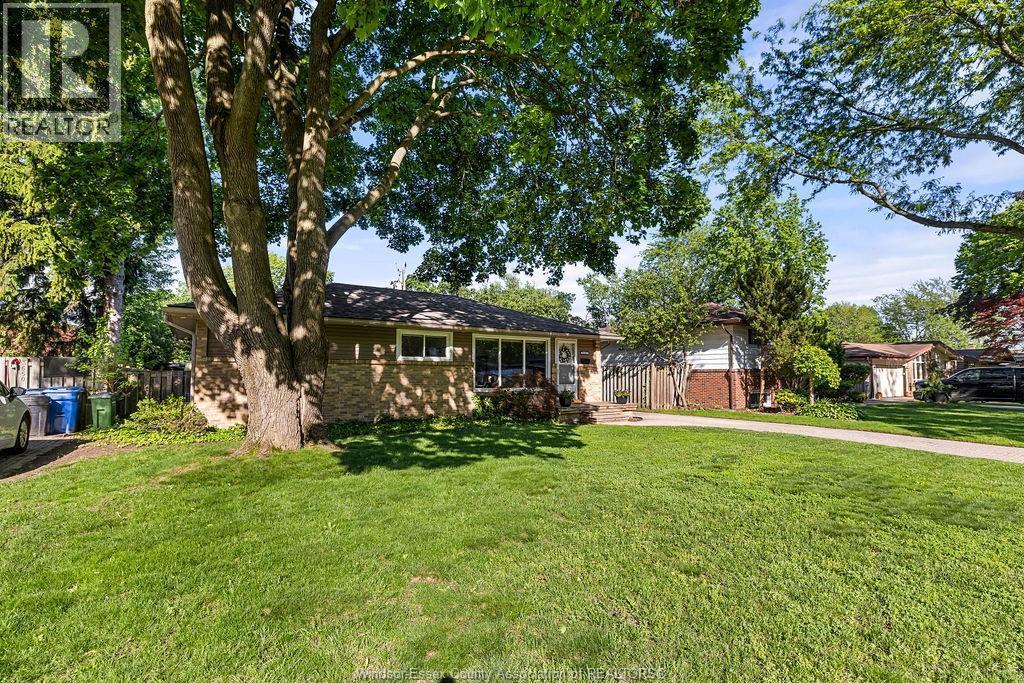3662 Askin Avenue, Windsor — photograph 3
