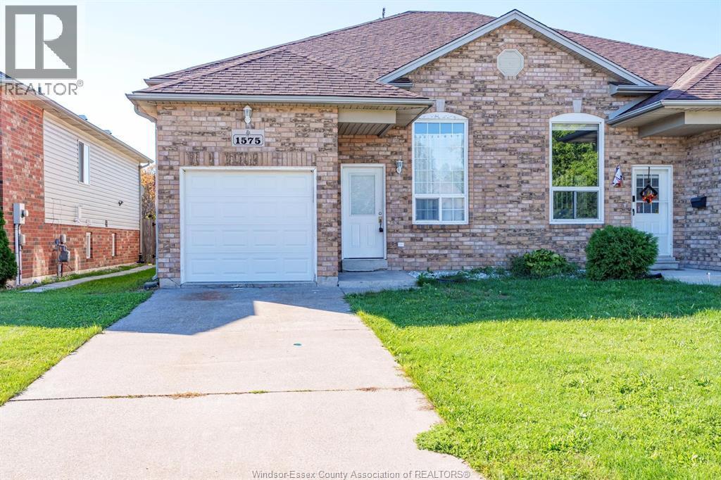 1575 Heatherglen Drive, Tecumseh — primary photograph
