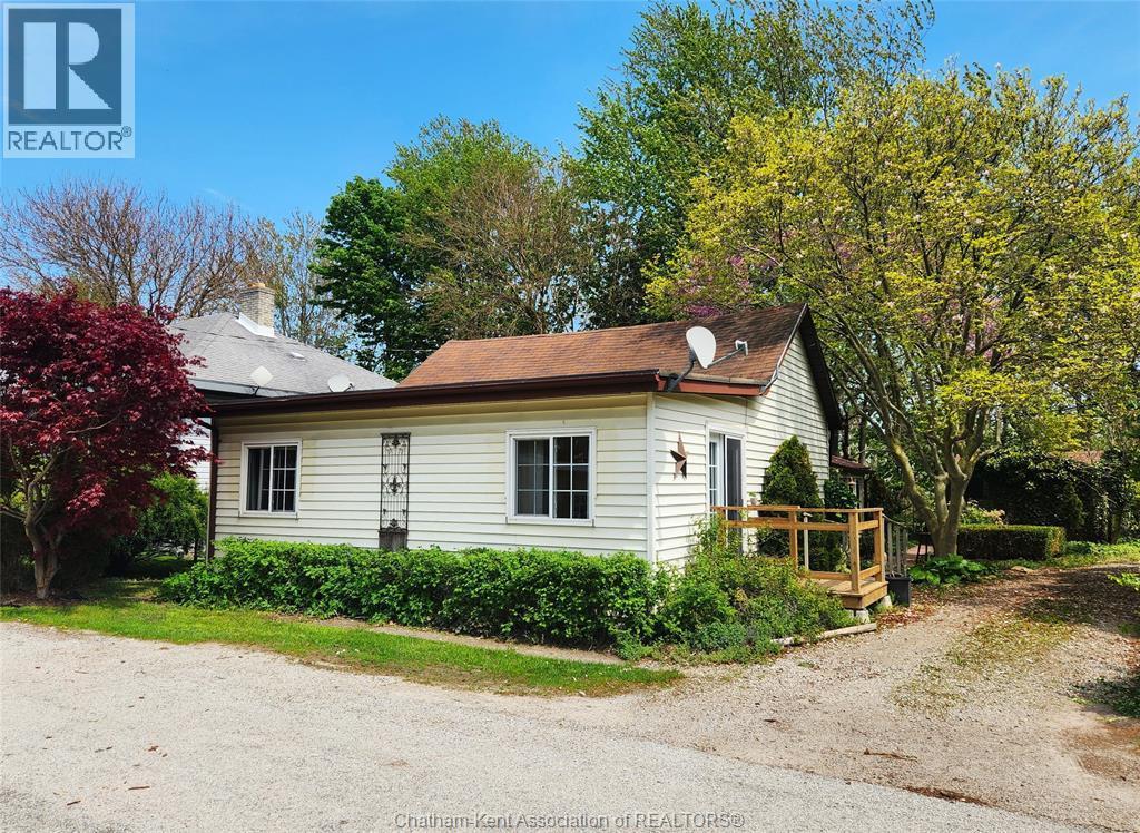 8626 Chester Street, Cedar Springs — photograph 2