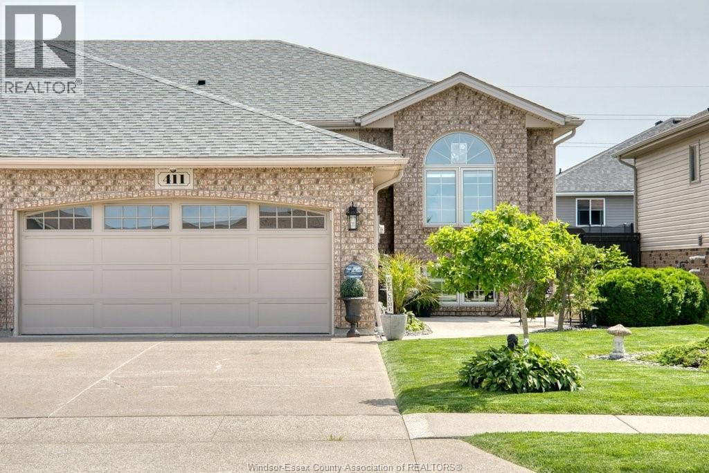 411 Rosewood Drive, Lakeshore — photograph 2