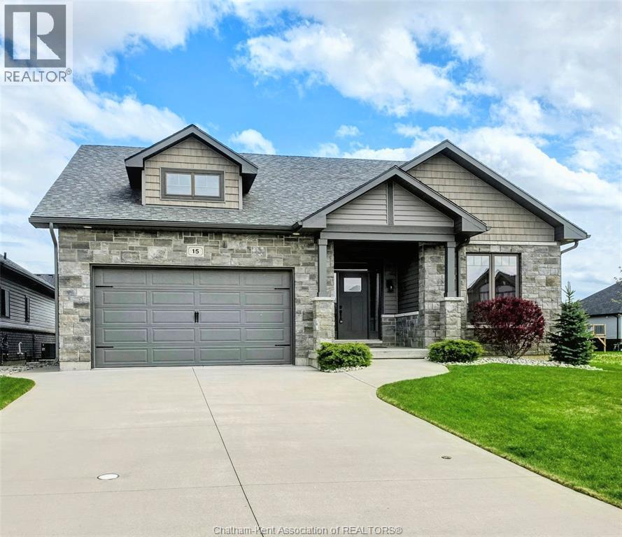15 Sienna Court, Chatham — photograph 2