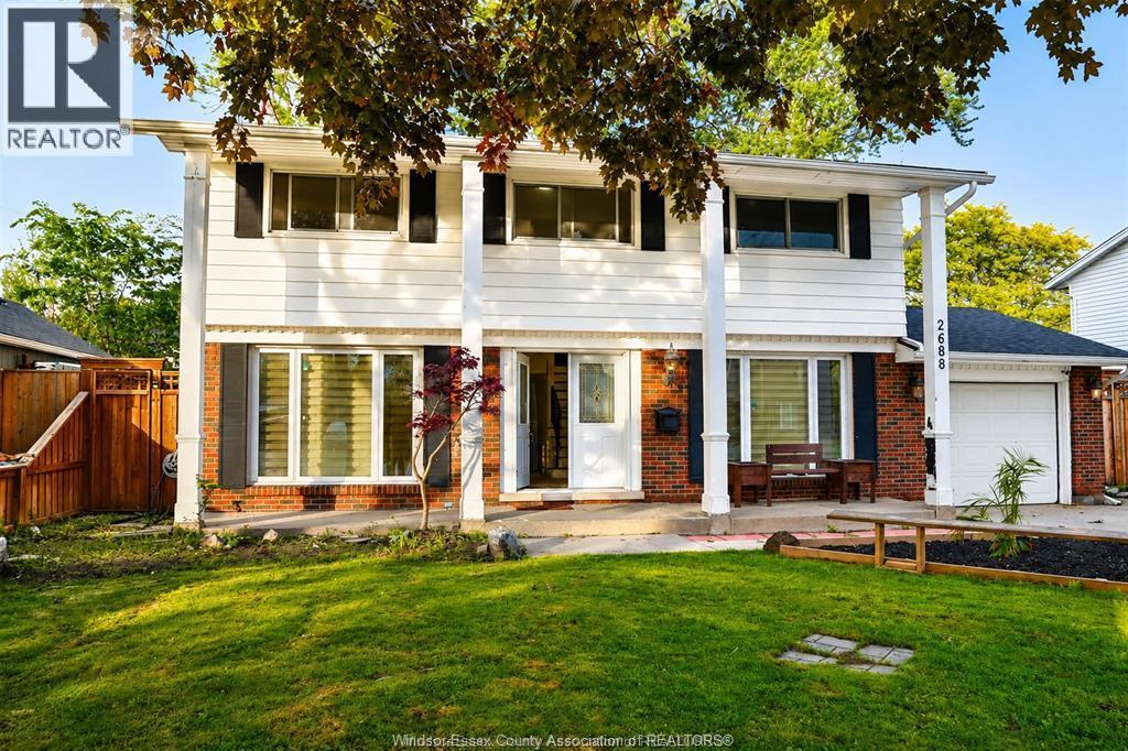 Single Family — 2688 Jamaica Crescent, Windsor, Ontario