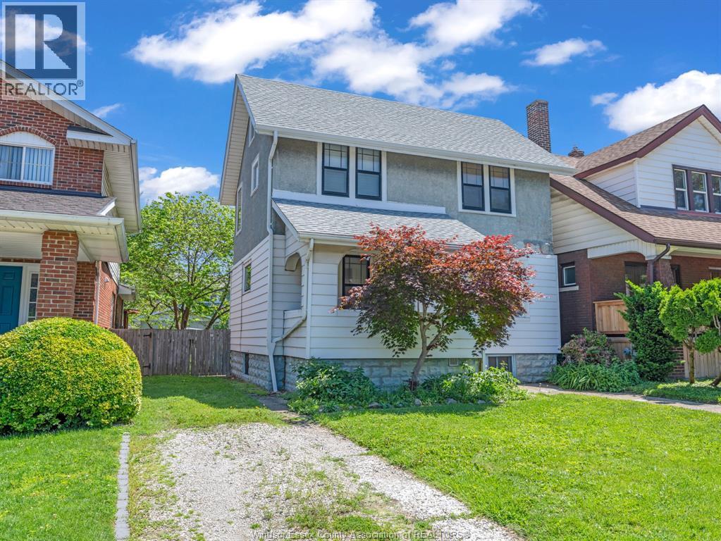 396 Randolph Avenue, Windsor — photograph 3