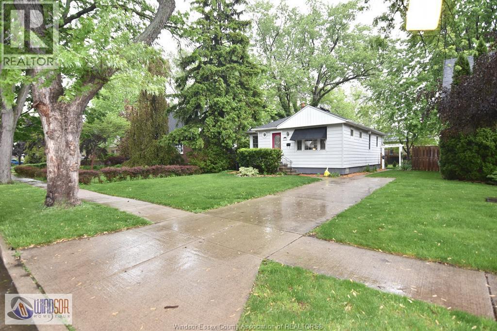 1224 Belle Isle View, Windsor — photograph 2