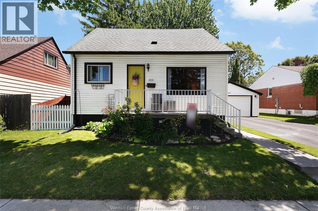 3815 Vaughan Street, Windsor — primary photograph