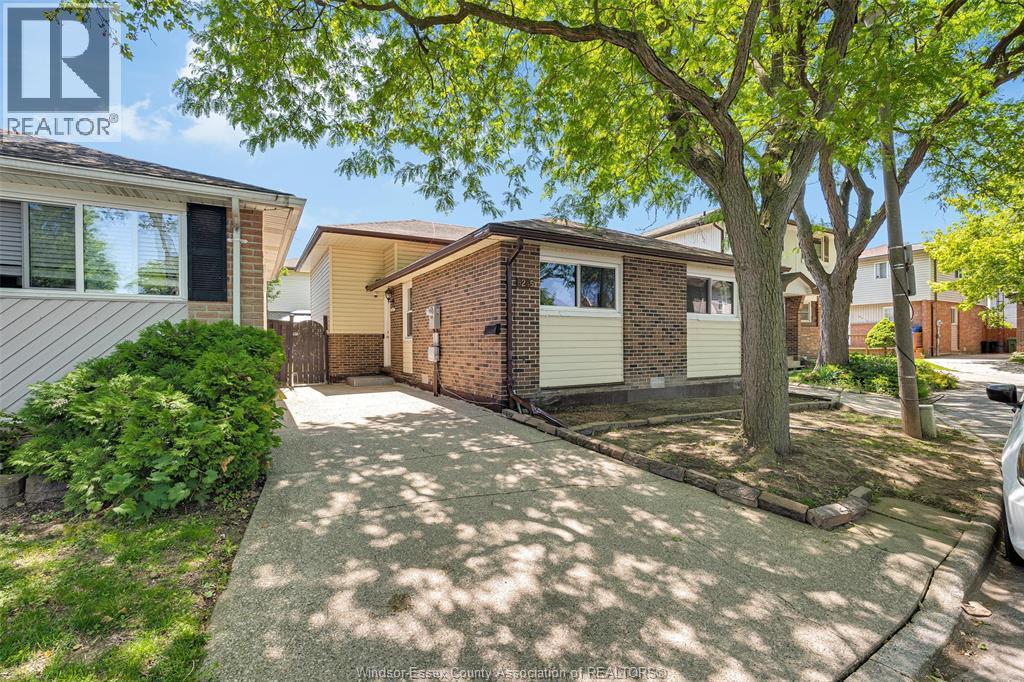 8245 Enfield Place, Windsor — primary photograph