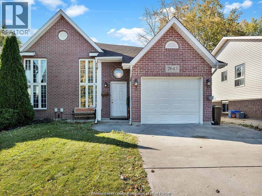 2643 Carissa #UPPER, Windsor — primary photograph