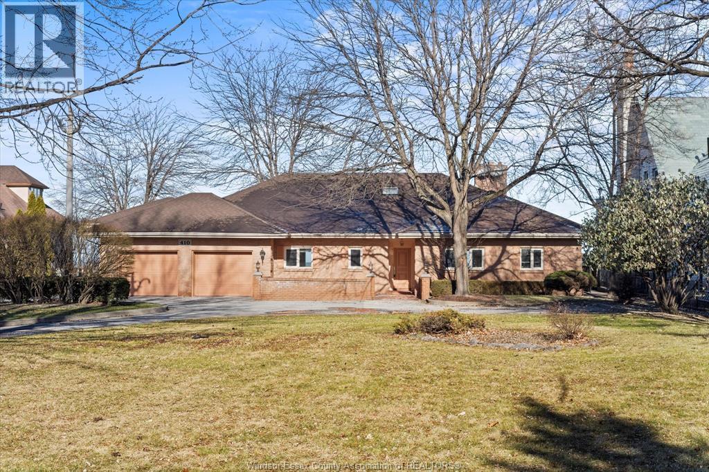 410 Russell Woods Road, Lakeshore — photograph 3