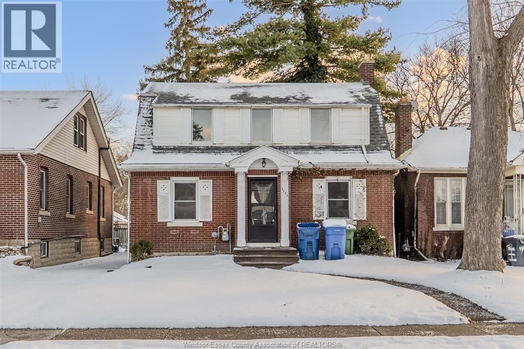 2973 Peter, Windsor — primary photograph
