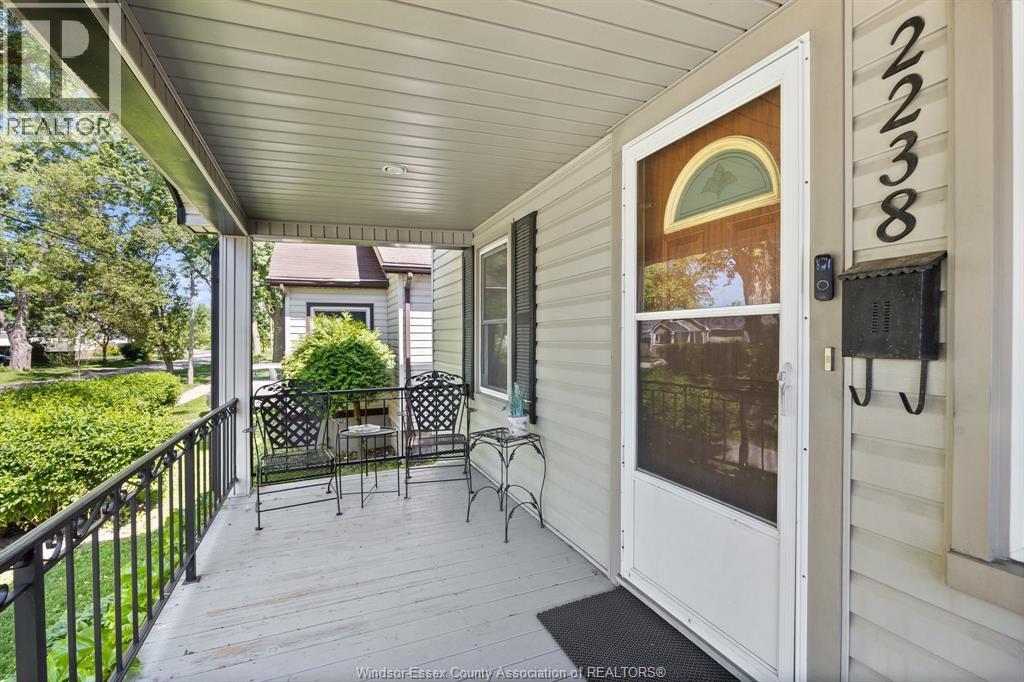 2238 Charl Avenue, Windsor — photograph 3