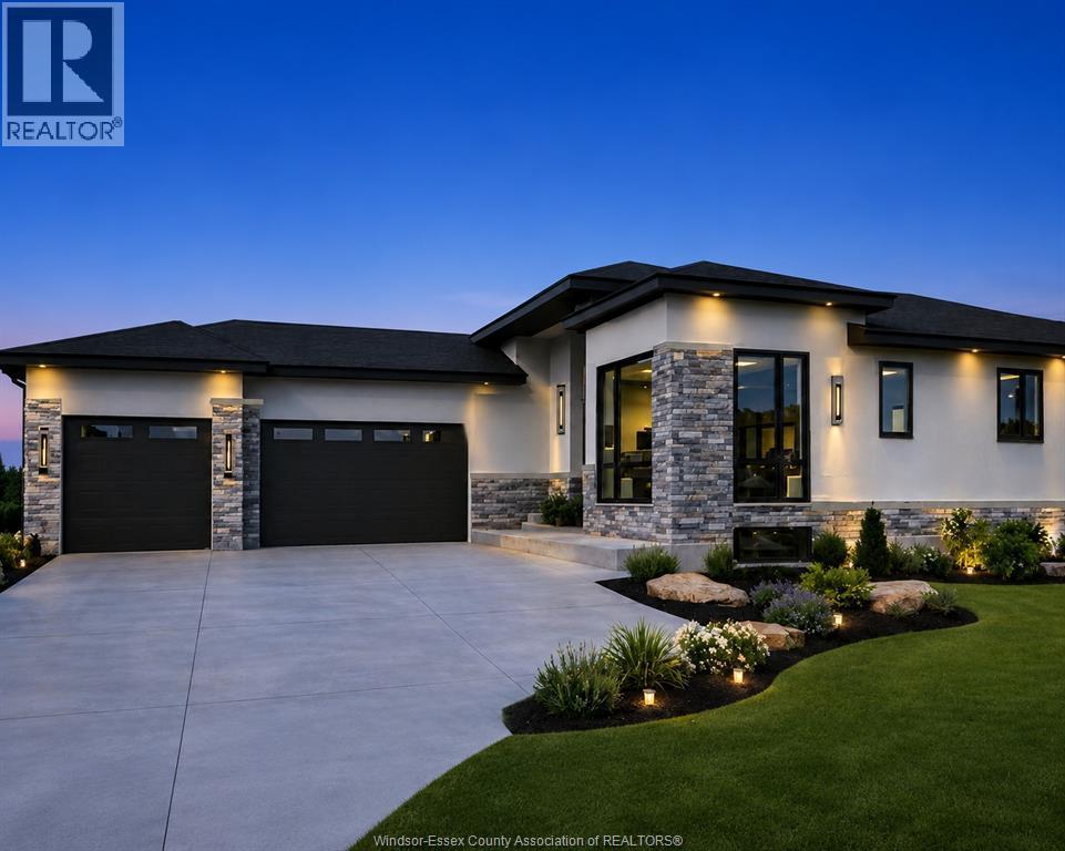 Single Family — 2 Pebble Beach Court, Leamington, Ontario