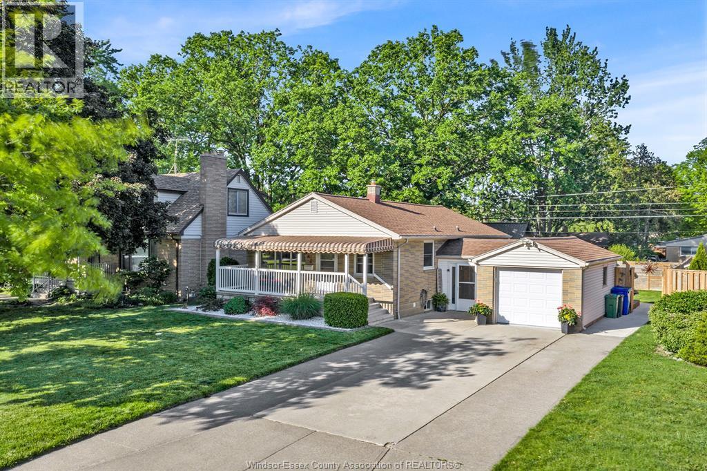 Single Family — 1218 Edward Avenue, Windsor, Ontario