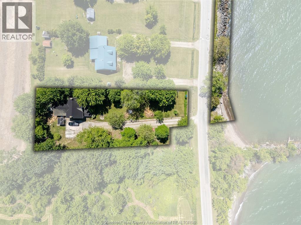 933 West Shore Road, Pelee Island — photograph 3
