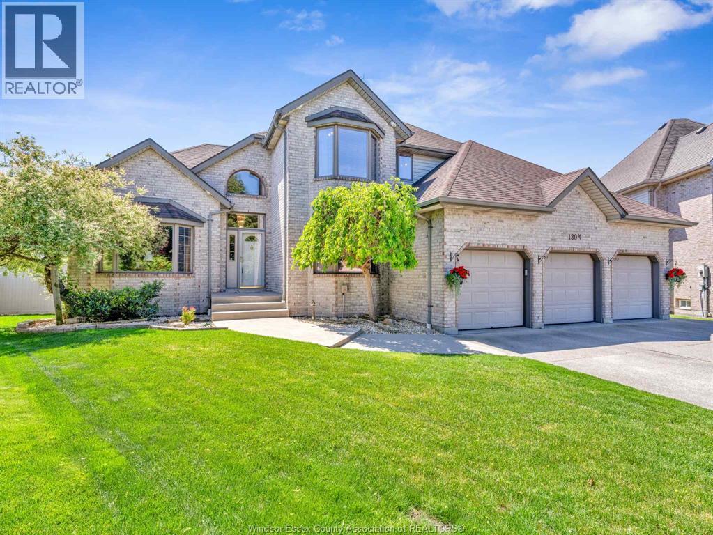 Single Family — 130 Pheasant Run Drive, Lakeshore, Ontario