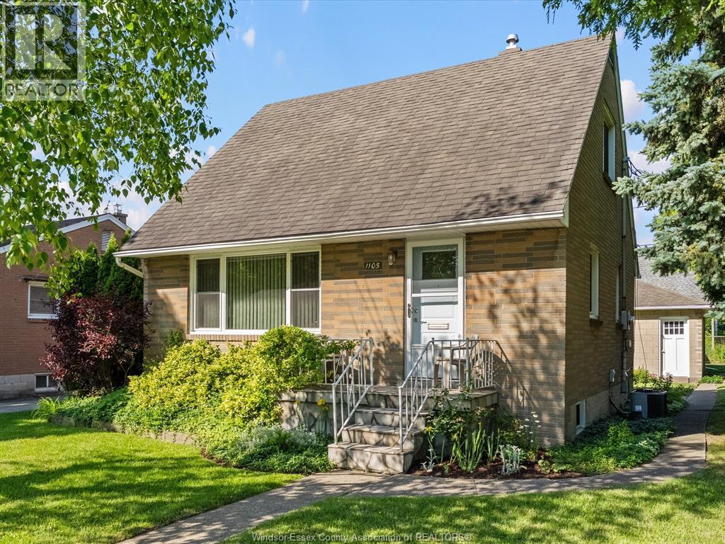 1105 Dot Avenue, Windsor — photograph 2