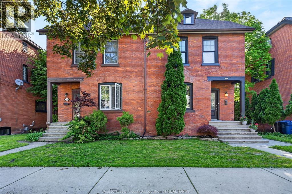 756 Monmouth, Windsor — primary photograph