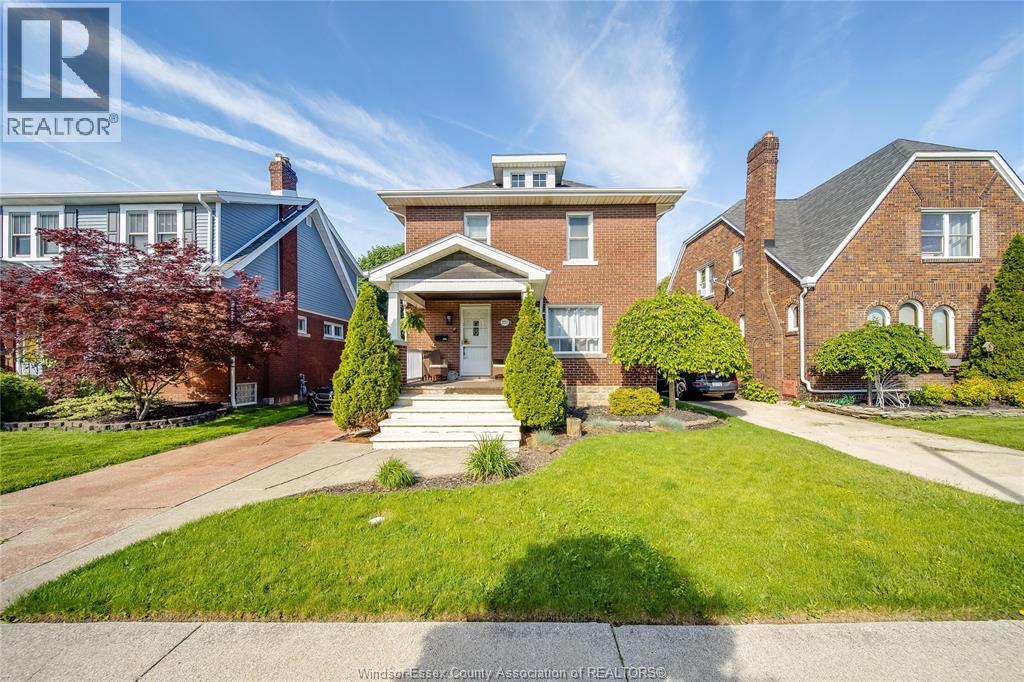 2151 Lincoln Road, Windsor — primary photograph