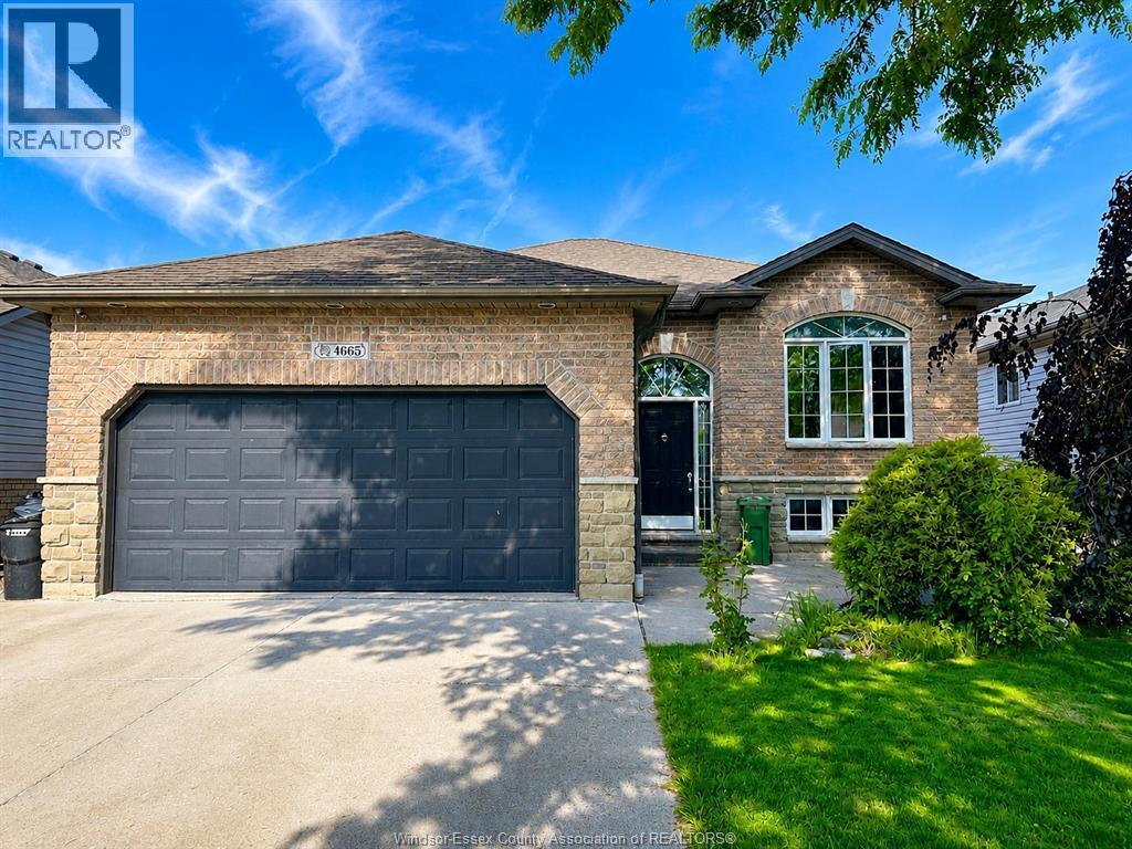 Single Family — 4665 Fontana Avenue, Windsor, Ontario