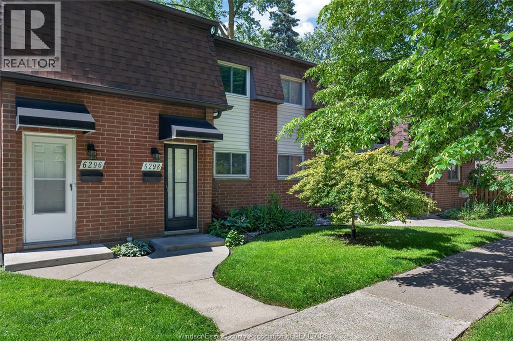 6298 Thornberry Crescent, Windsor — photograph 2