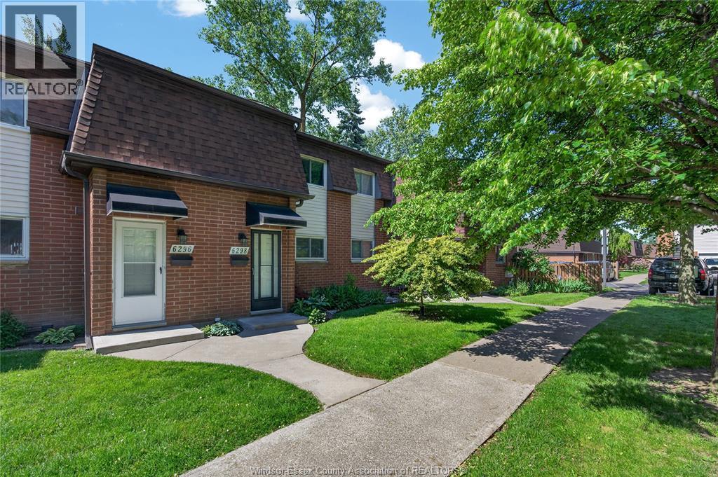 6298 Thornberry Crescent, Windsor — photograph 3