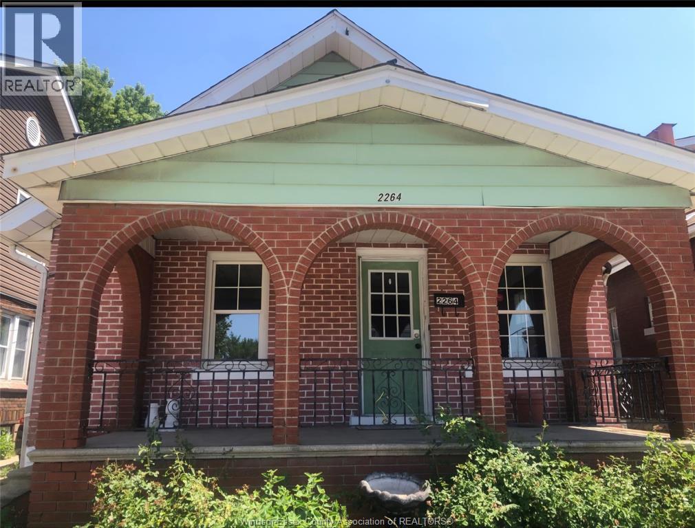 2264 Howard, Windsor — primary photograph