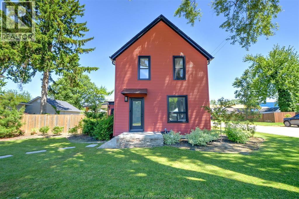 74 Munger, Harrow — photograph 2