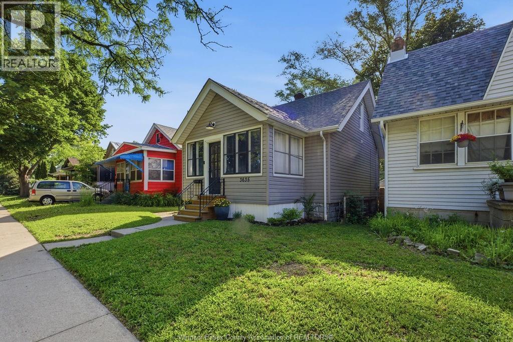 3635 Peter Street, Windsor — photograph 3