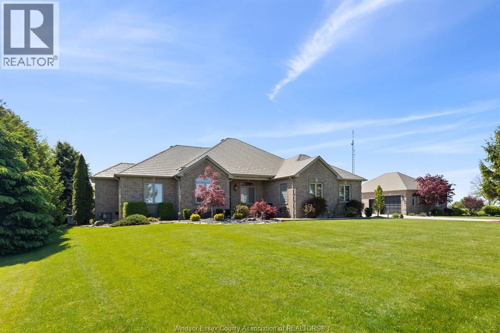 6576 Talbot Trail, Merlin — photograph 2