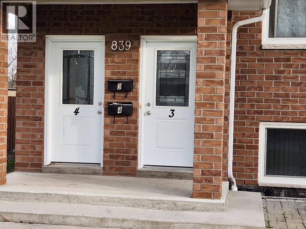 839 Assumption #4, Windsor — photograph 2