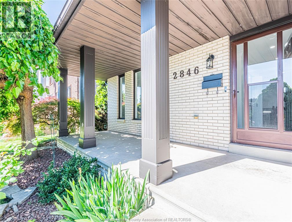 2846 Northway, Windsor — primary photograph