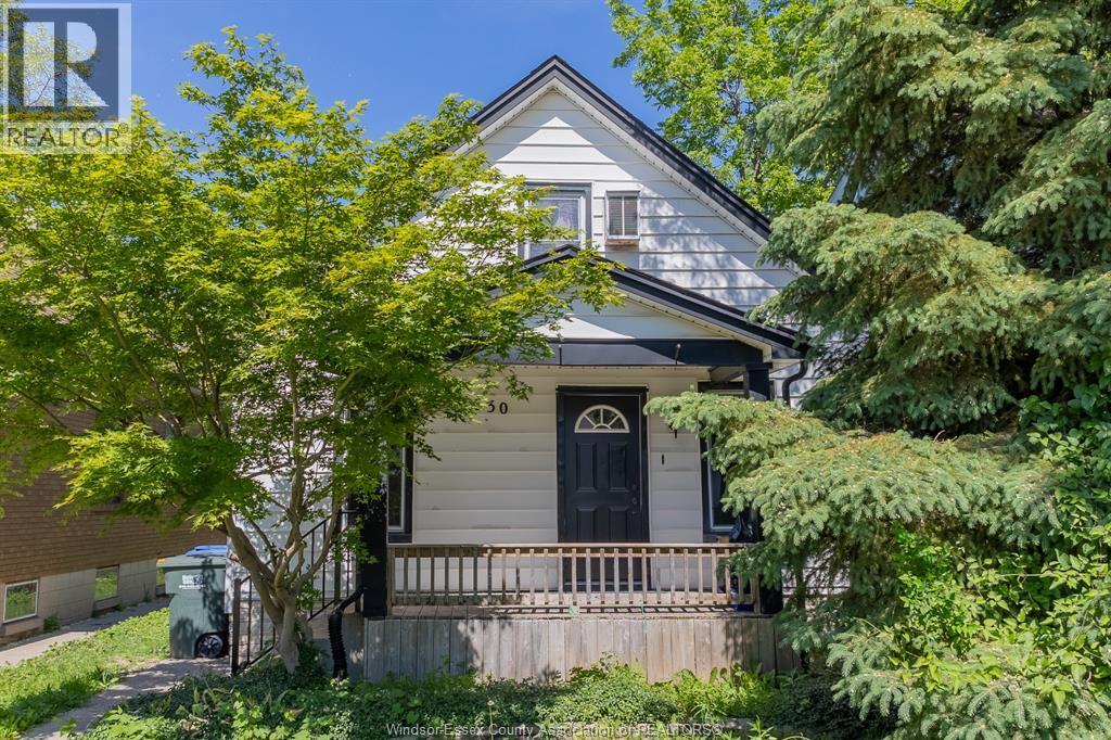 1630 Marentette, Windsor — photograph 2