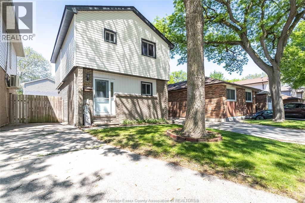 Single Family — 8611 Darlington, Windsor, Ontario