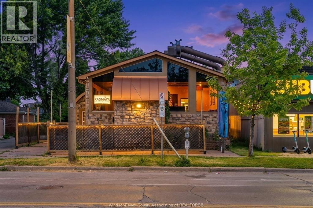 Industrial — 2438-2440 University Avenue, Windsor, Ontario