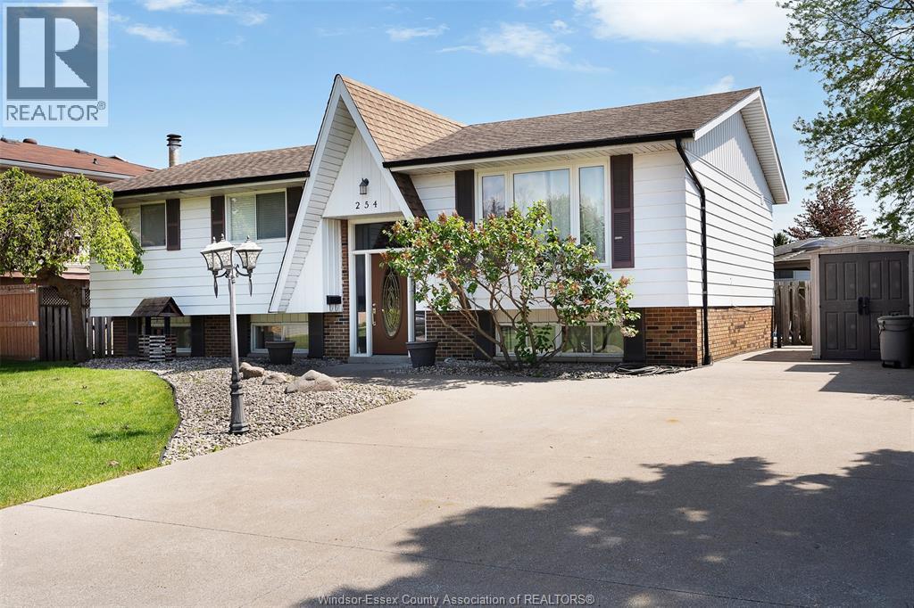 254 Terra Lou Drive, Belle River — photograph 3