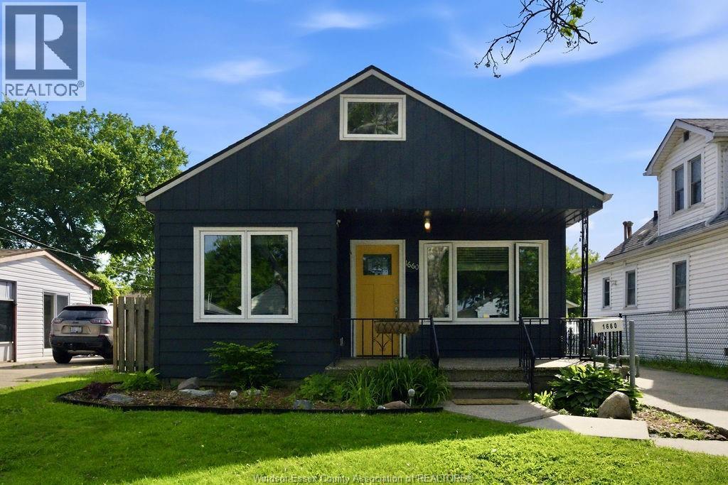 Single Family — 1660 Ford Boulevard, Windsor, Ontario