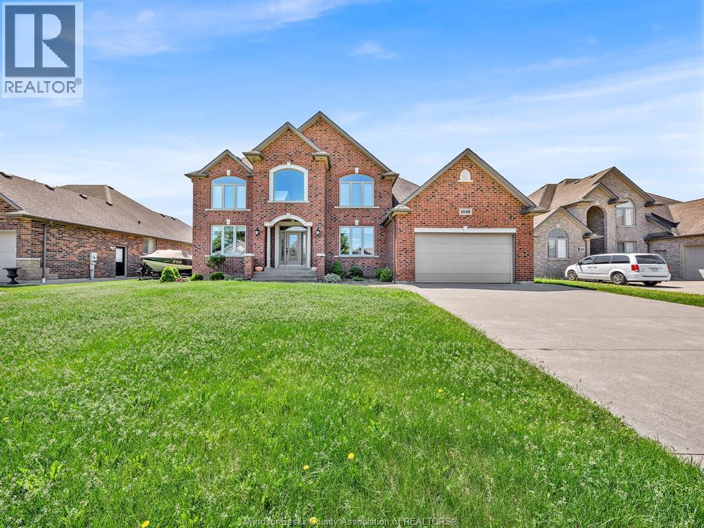 Single Family — 1049 Huntington Boulevard, Lakeshore, Ontario