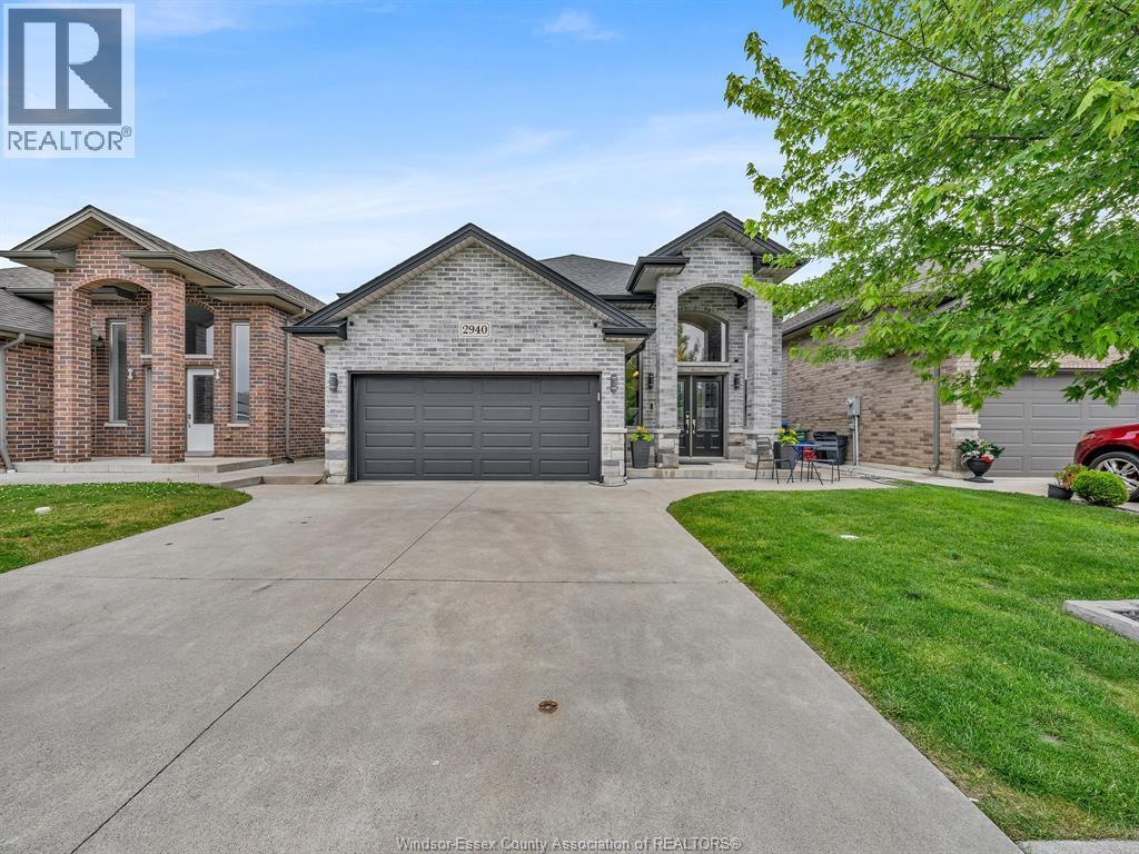 Single Family — 2940 McRobbie, Windsor, Ontario