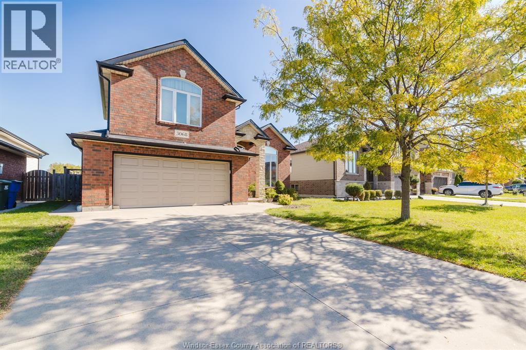 3068 Troup Crescent, Windsor — photograph 3