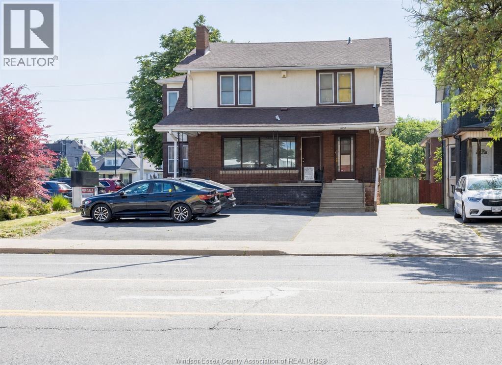 Industrial — 1069 Ouellette Avenue, Windsor, Ontario