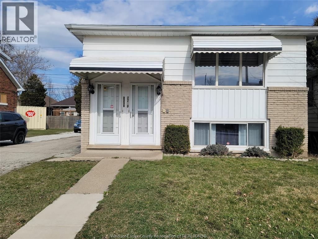 Single Family — 2240 Howard Avenue, Windsor, Ontario