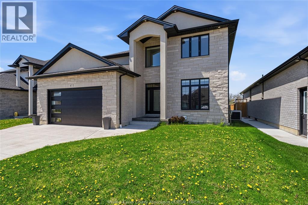 875 Magnolia Lane, Sarnia — photograph 2