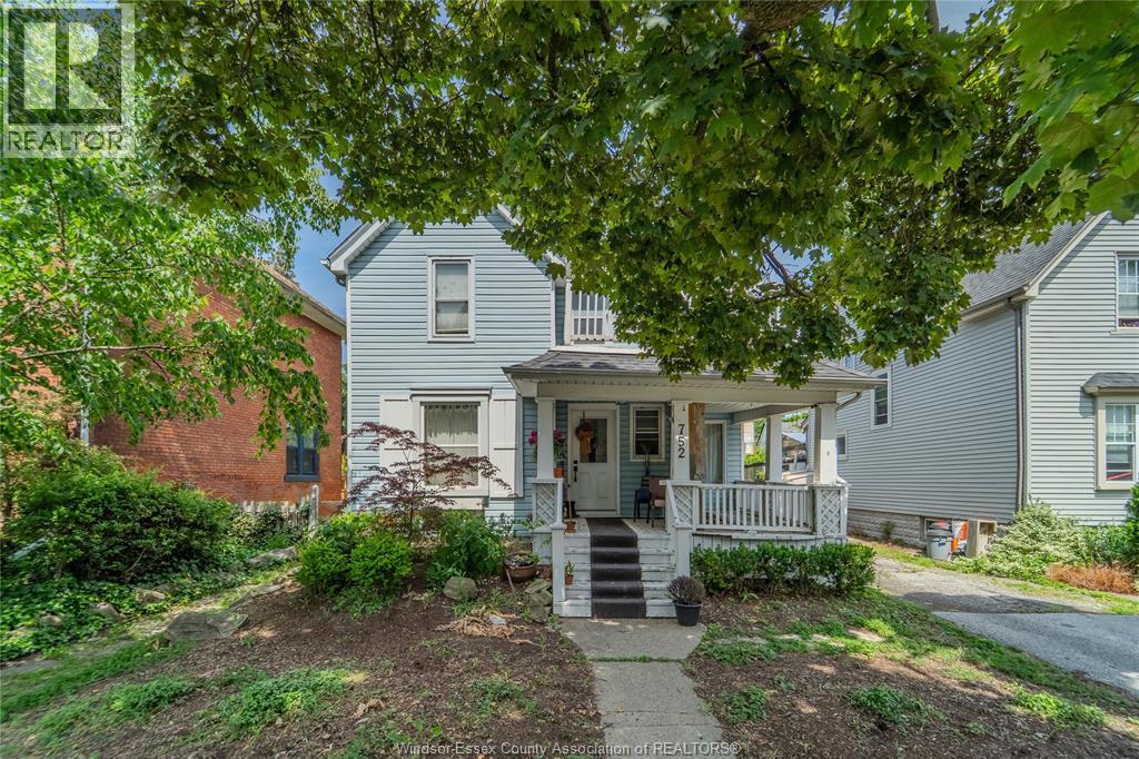 752 Windemere Road #Upper, Windsor — primary photograph