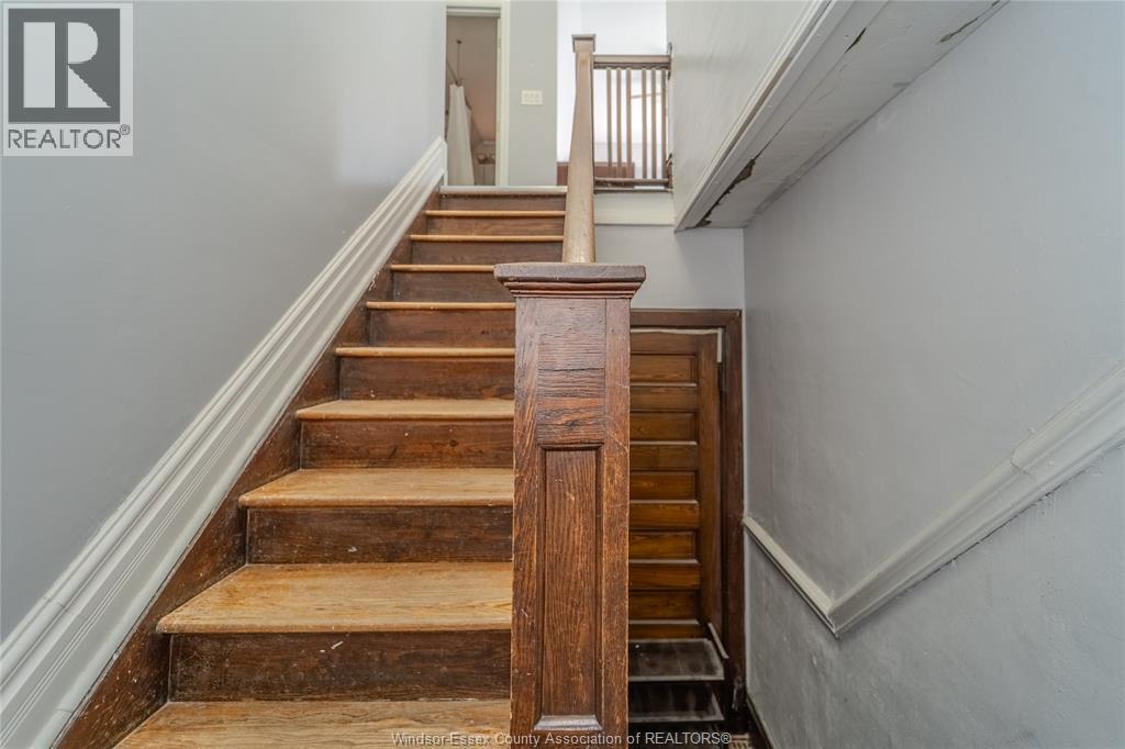 1-bedroom Single Family at 752 Windermere Road #Upper, Windsor — photograph 3