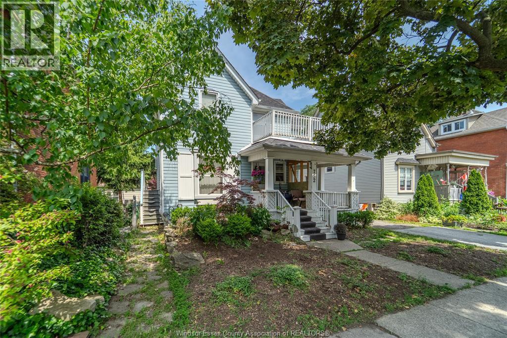 1-bedroom Single Family at 752 Windermere Road #Upper, Windsor — photograph 2
