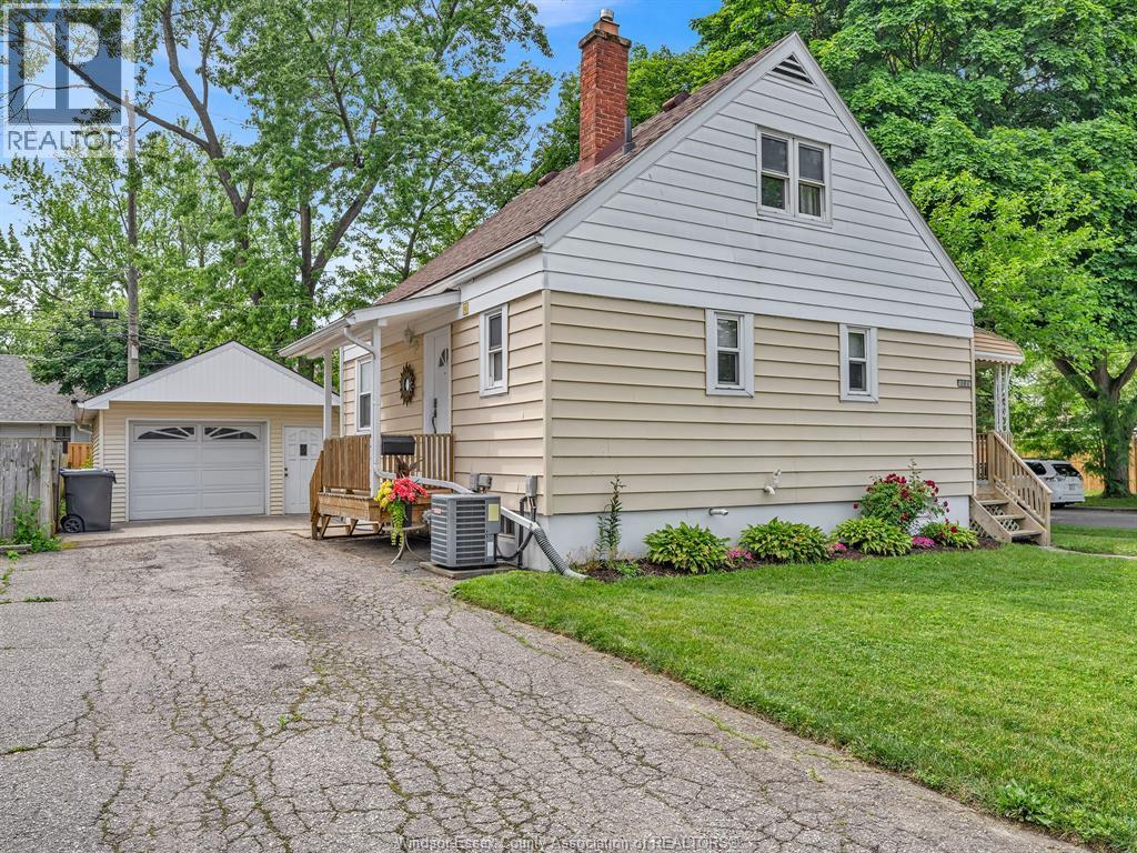 Single Family — 1803 Ellrose, Windsor, Ontario