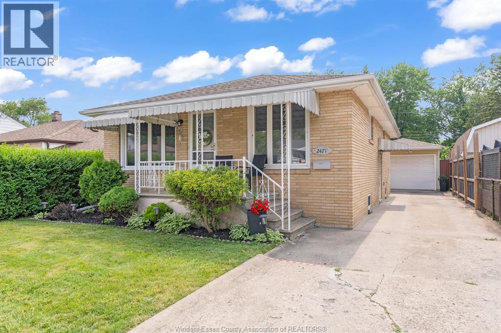2471 Chandler Road, Windsor — primary photograph