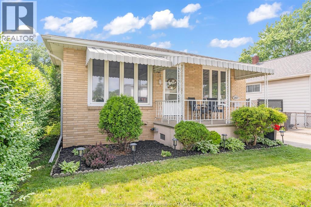 2471 Chandler Road, Windsor — photograph 2