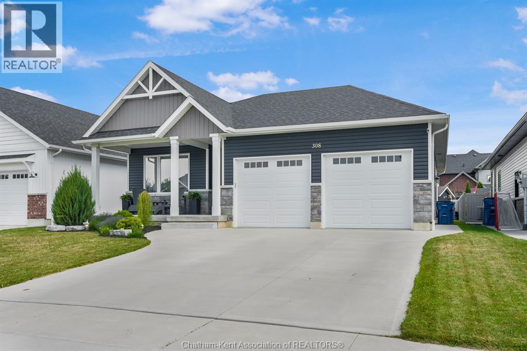 Single Family — 308 Davies Street, Dresden, Ontario