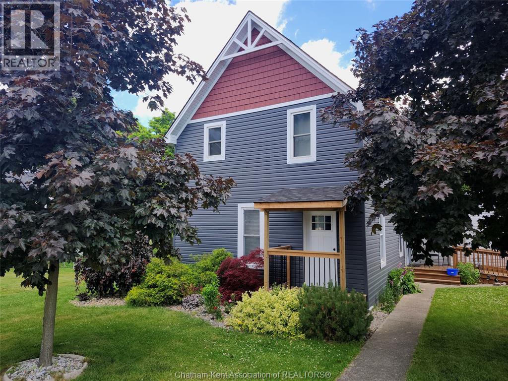 Single Family — 74 Lemuel Street, Thamesville, Ontario